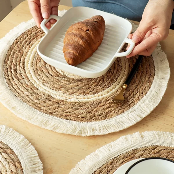 25/38cm Round Placemats Natural Wicker Woven Tassels Placemat Plate Water Straw Braided Tablemats Rattan Weave Dining Table Mat - Image 2